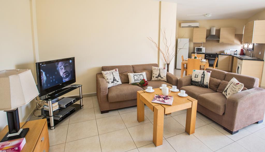 Napiana Apartments Agia Napa Quarto foto