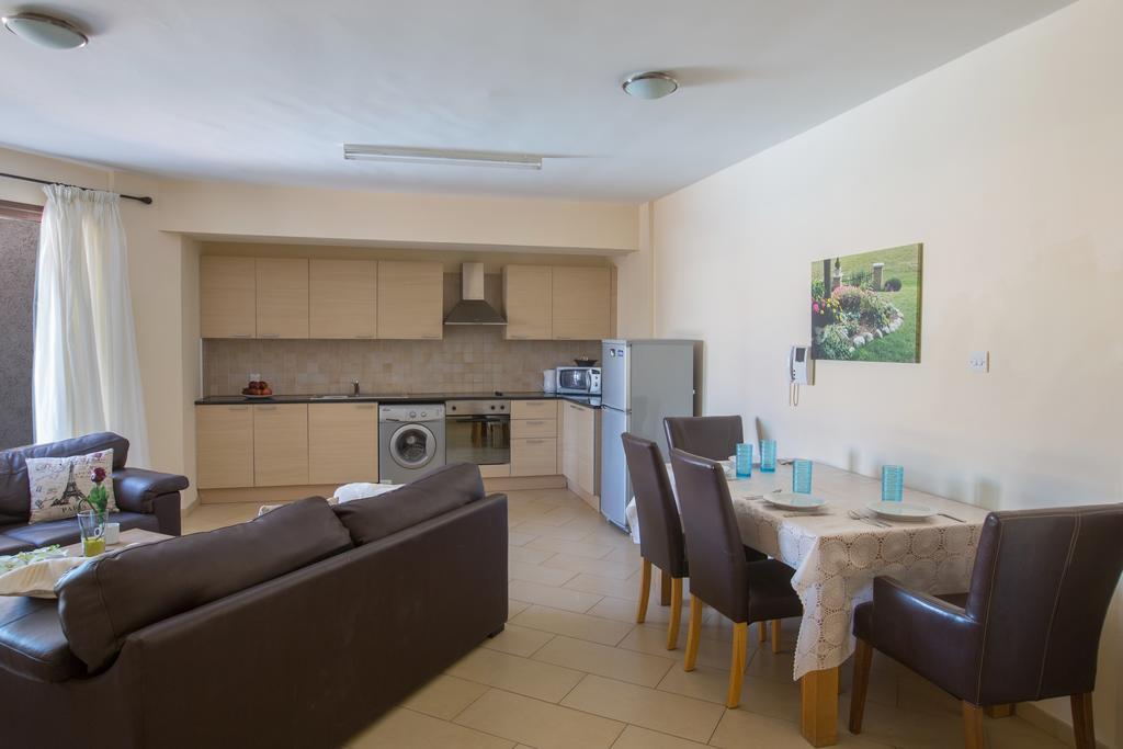 Napiana Apartments Agia Napa Exterior foto